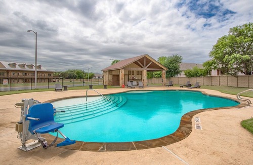 Gruene Condo | Old Mills Resort OM A15 3 Bedroom Condo by Redawning