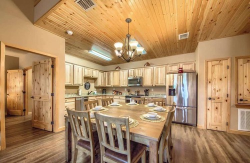 Gruene Condo | OM A14 Gruene Bridge Bungalow at Old Mills Resort