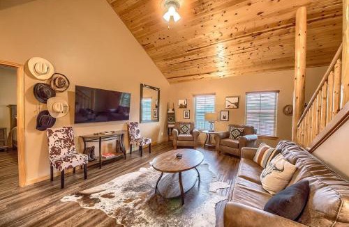 Gruene House | OM A5 River Float Haus on the Gruene