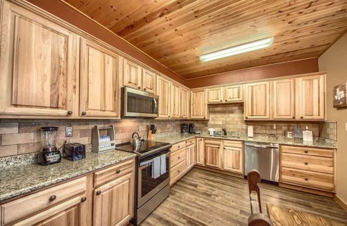 Gruene Condo | OM A8 Gruene River Two-Step at Old Mills Resort