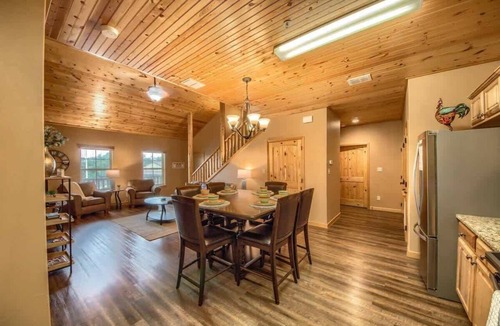 Gruene Condo | OMA13A14 Gruene Bungalow at Old Mills Resort