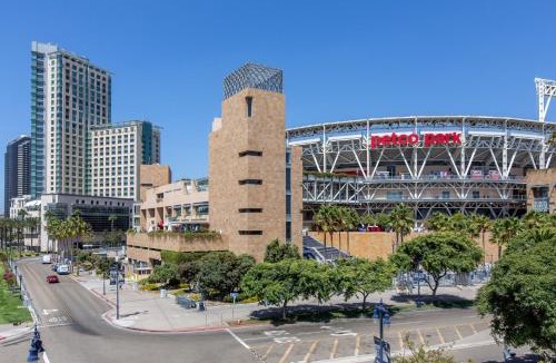 East Village Hotel | Omni San Diego Hotel at the Ballpark