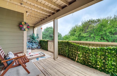 Point Venture House | On Golf Course! Resort-Style Lago Vista Retreat