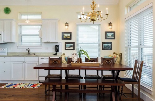 Spanish Grant Cottage | Once Upon a Tide by Ryson Vacation Rentals