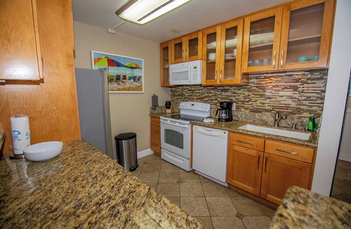 San Diego Condo | ONE BEDROOM CONDOMINIUM FULL BEACH AND OCEAN VIEW