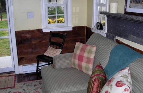 Ridge Cottage | One-Bedroom, One-Bathroom Cottage Rental on a 250-Acre Cattle Farm near Appalachian Trail