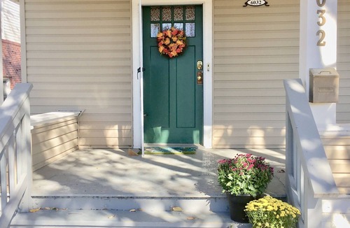 Benson House | One of the Best VRBOs in Omaha