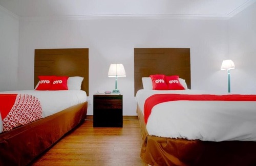 Kingsville Hotel | One Unit w/Two Double Beds | Free Parking | Near King Ranch Museum