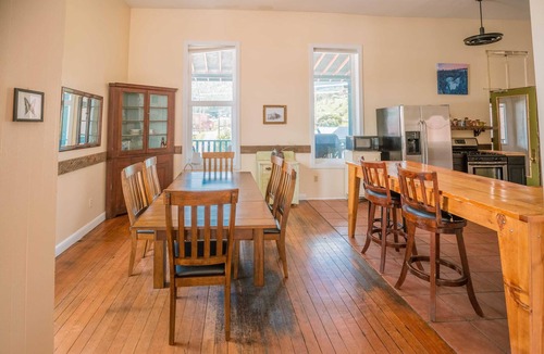 Philipsburg Condo | Opera House Loft - Historic Condo