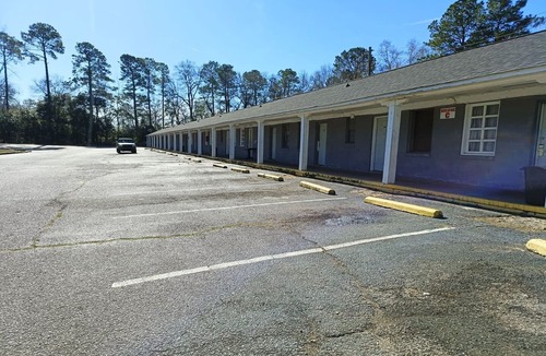 Edisto Apartment | Orangeburg SC |King Bed
