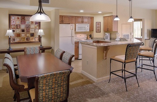 Lake Buena Vista Condo | Orlando | Pool & Disney Access | 3BR Sleeps 10