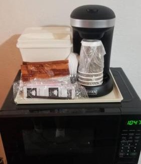 Stillwater Apartment | OSU King Bed Hotel Room 206