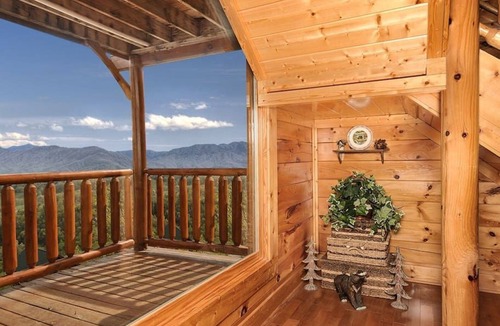 Sevierville Cabin | Our Smoky Mountain View - keyless entry, great location, 2.5 steps to enter