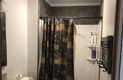 Dillon House | Out of Town but in Town Rental