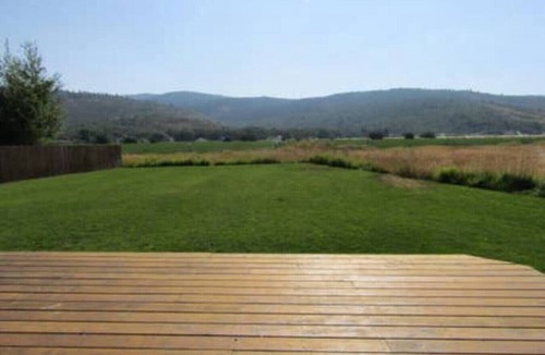 Victor Apartment | Outdoor Enthusiast Oasis