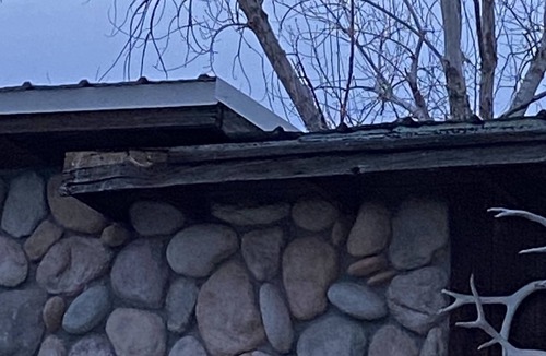 Worland House | Outdoor housing with Air conditioning and propane shower