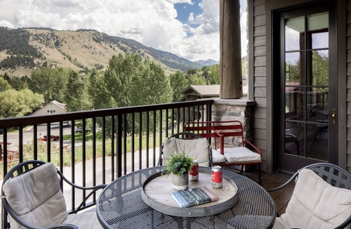 Jackson Condo | Outpost: Grand View 2710 - Air conditioning!