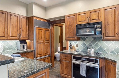 Jackson Condo | Outpost: Grand View 3240 - AC and Teton Views!
