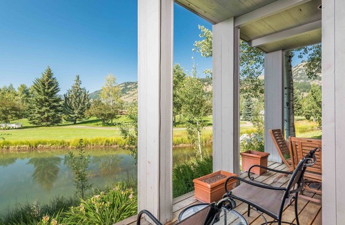 Teton Pines Condo | Outpost: Granite Canyon at Teton Pines
