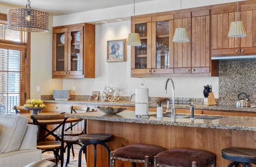 Jackson House | Outpost: Love Ridge 251 - Spacious, Air Conditioned