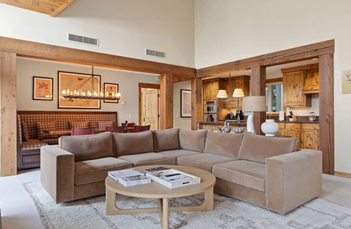 Teton Pines Condo | Outpost: Prospector at Teton Pines
