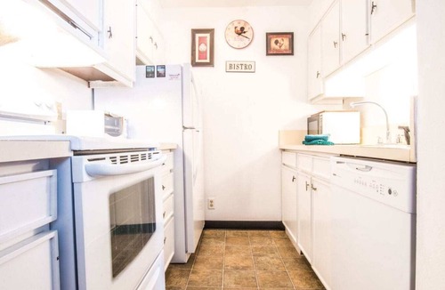 Teton Village Condo | Outpost: Tensleep B6