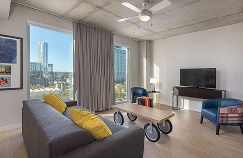 Civic District Condo | Outstanding Downtown Austin, Texas Timeshare Property #2 - 24