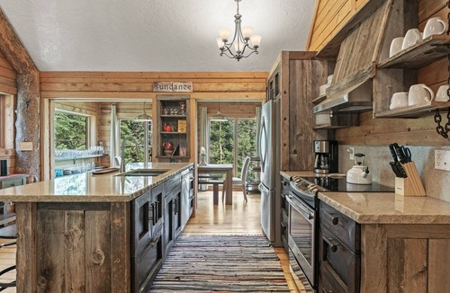 Sundance Cabin | OVER THE RIVER AND THROUGH THE WOODS