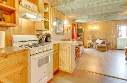 Everton House | Ozark Mtn Views Secluded Everton Retreat