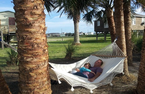 Pirates Beach Cottage | Palm Beach Afforable Fun Getaway! NEAR PIRATES BEACH
