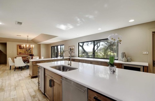 Manchaca House | Panoramic View of 4th of July Fireworks from the Patio- 20 Min to Dowtown