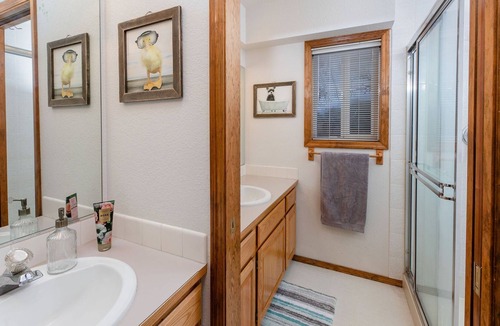 Bayview House | Paradise on Lake Pend Orielle
