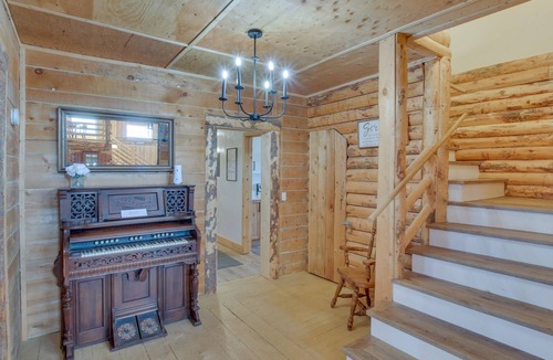 Paris House | Paris Group Getaway: Close to Bear Lake!