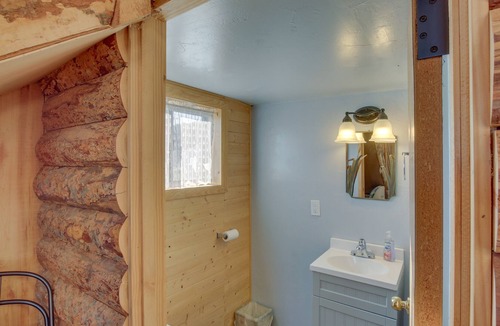 Paris House | Paris Group Getaway: Close to Bear Lake!