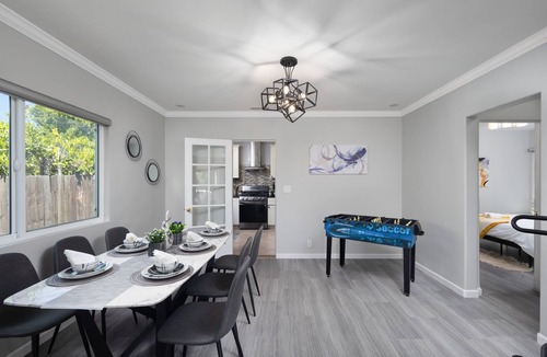 Lamanda Park House | Pasadena Cottage Retreat Near Rosebowl, DTLA, Old Town Pasadena, PCC, Caltech