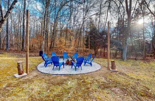 Gnaw Bone House | Patel's Cozy Chalet