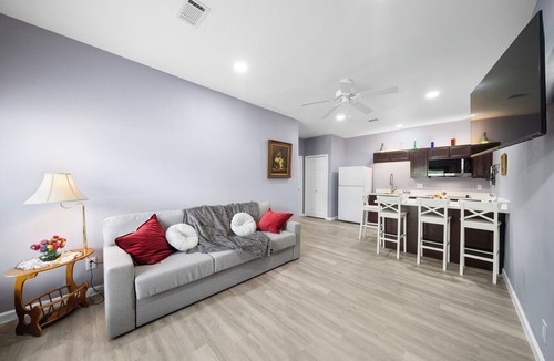 Memorial Apartment | Peaceful 1BR Parking + Kitchen World Cup Houston