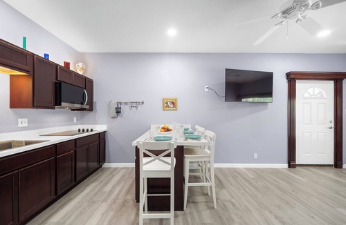 Memorial Apartment | Peaceful 1BR Parking + Kitchen World Cup Houston