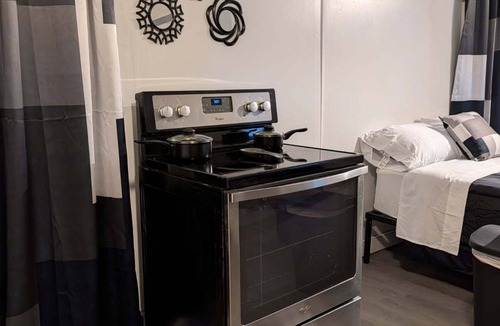 Fayetteville House | Peaceful 2-bedroom house in Fayetteville perfect for relaxing stays