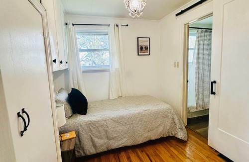 Sheridan Other | Peaceful Big Horn Home