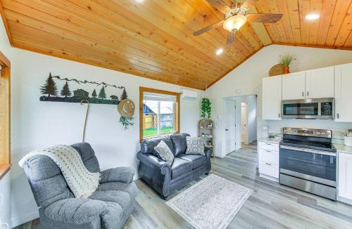 Bonners Ferry House | Peaceful Bonners Ferry Cabin with Deck and Mtn Views!