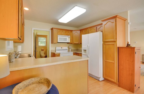Lexington House | Peaceful & Convenient Country Retreat in Lexington