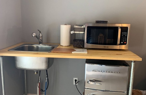 Galena Apartment | Peaceful Getaway - Close to Everything
