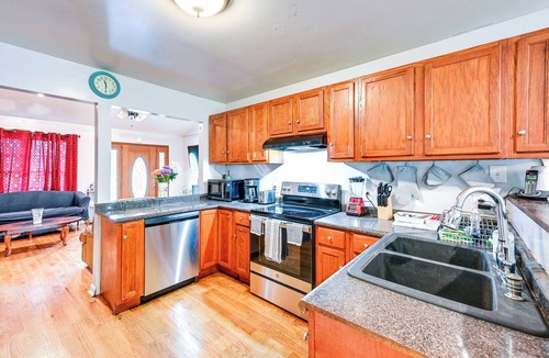 Ernul Cottage | Peaceful Getaway in Blonts Creek Near Washington