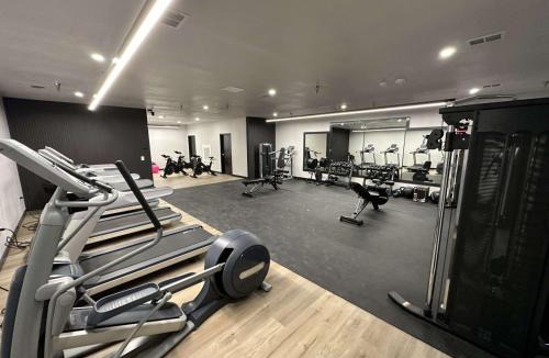 Tulsa House | Peaceful Midtown Apartment with Gym and Parking