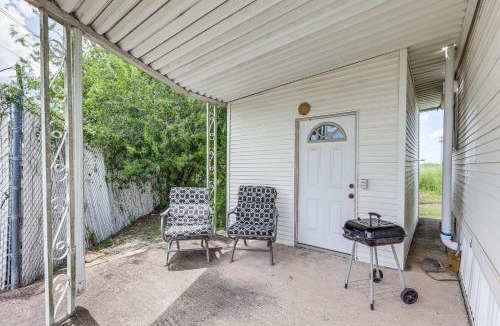 San Benito House | Peaceful, Private Slice of Deep South Texas