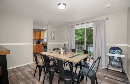 North Spokane House | Peaceful Retreat I Comfy & Spacious Home!