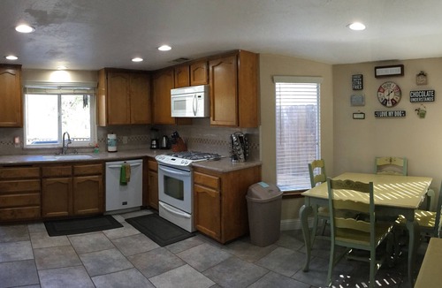 Three Rivers House | Peaceful Riverfront Resort #2