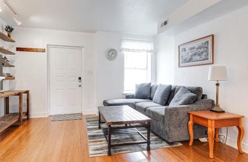 Richmond House | Peaceful & spacious family home near Carytown fully fenced