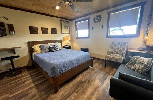 Dripping Springs Cabin | Peaceful Texas Hill Country Rental Perfect for Glamping Around Austin